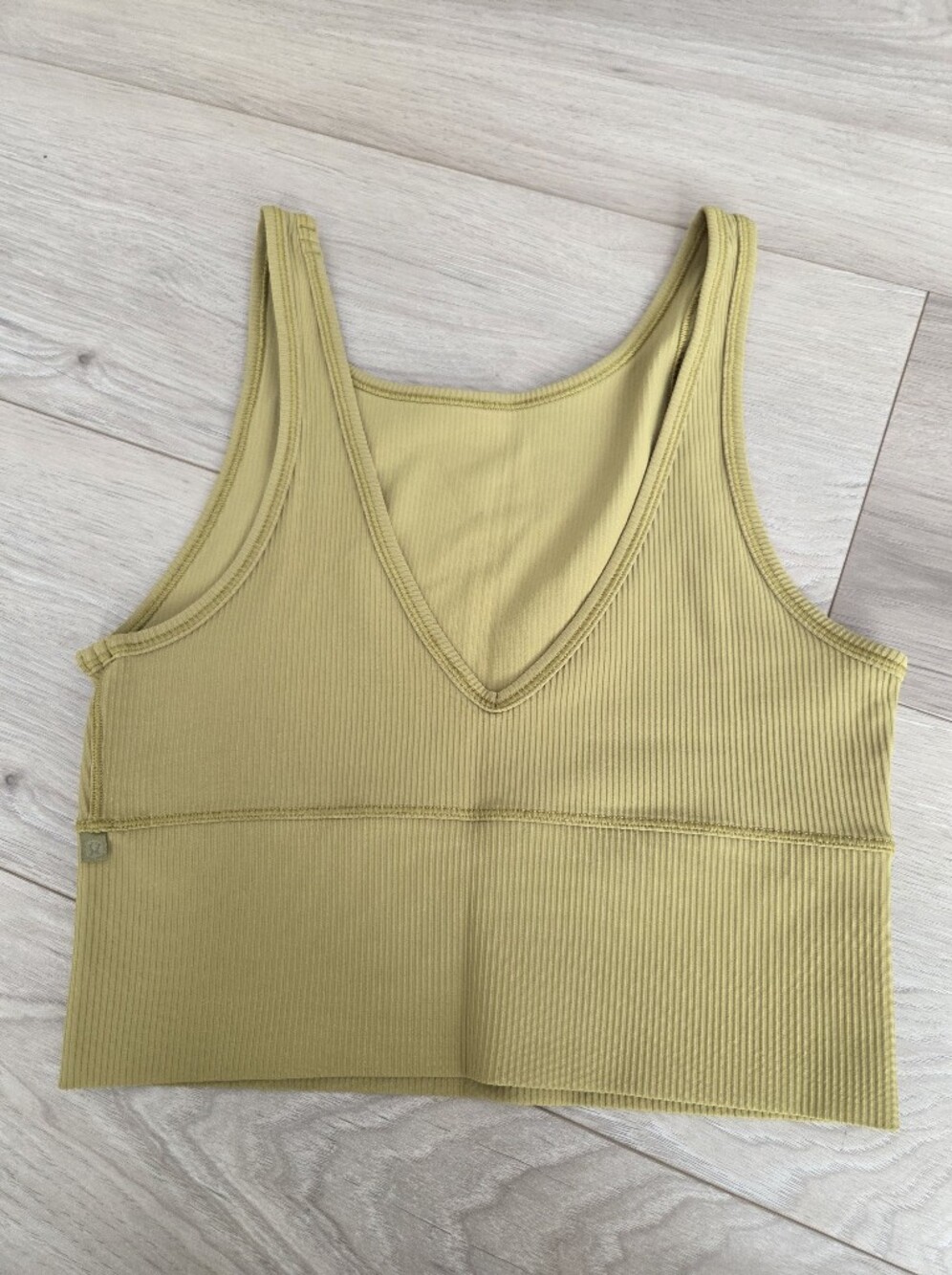 Lululemon Power Pivot Ribbed 💛 - Picture 3 of 7